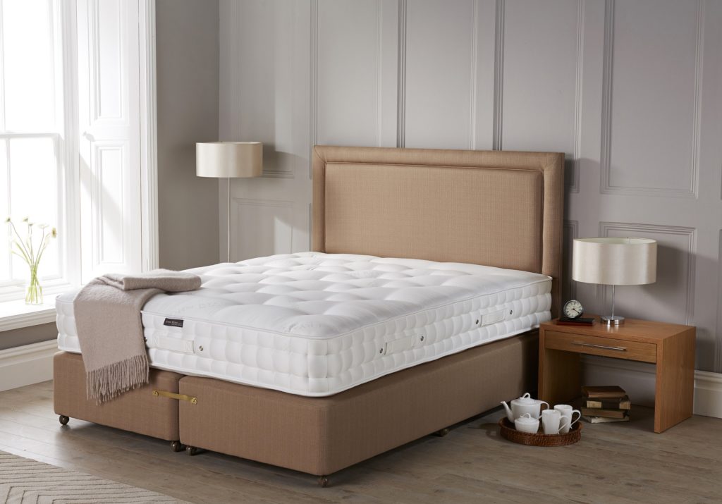 What Is a Hybrid Mattress? All You Need To Know